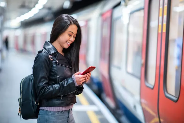 Vodafone switches on WiFi at London Tube stations