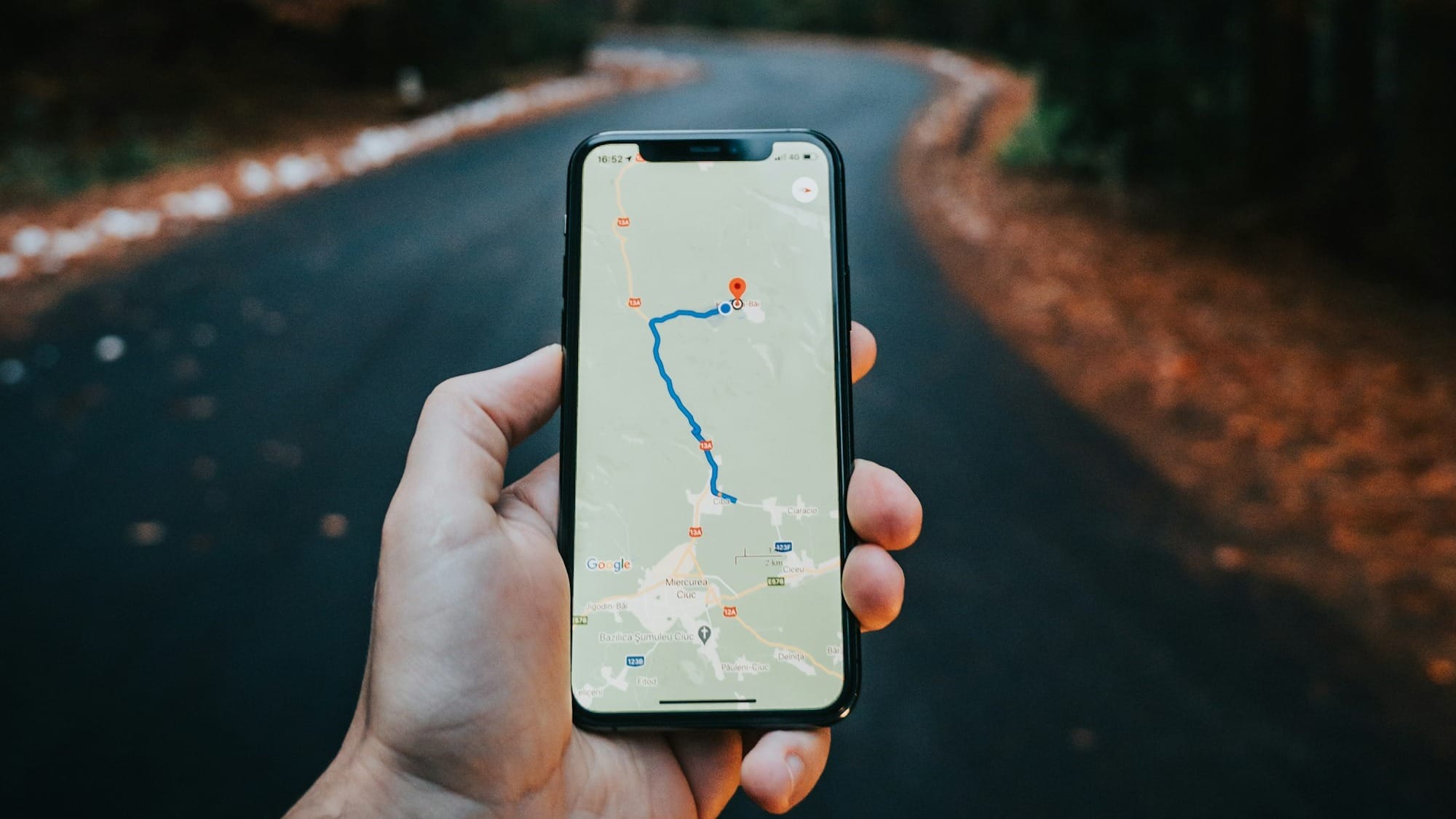 iPhone GPS Spoofing: Top 4 Apps Reviewed (2025)