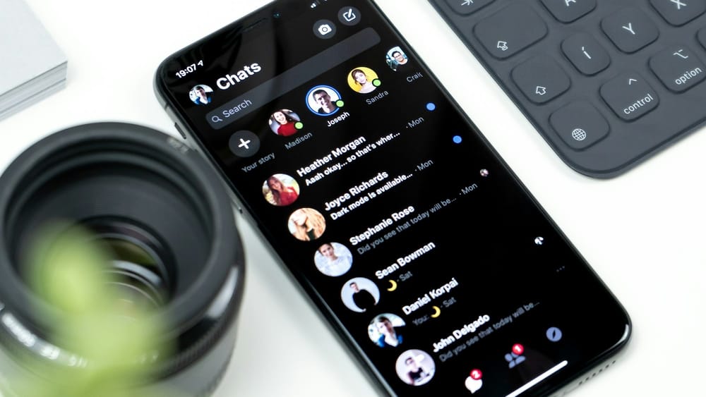 How to Use WhatsApp Chat Filters post image