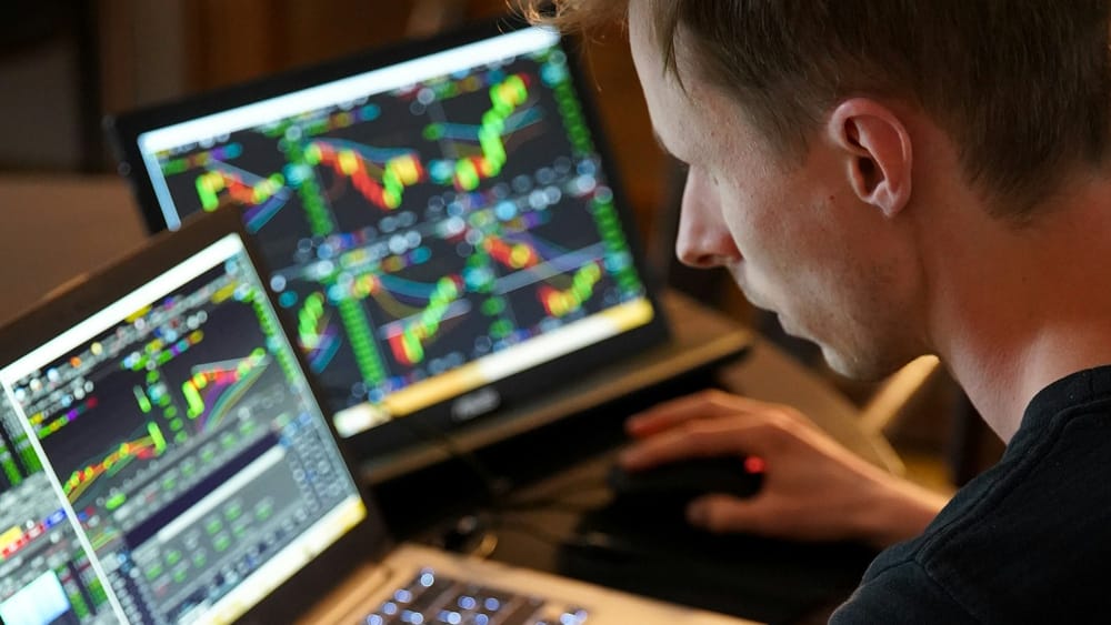 DeFi: A New Level of Financial Freedom or Passing Trend? post image