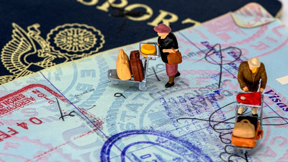5 Contingency Plans for Delayed Work Visas (Without Stalling Your Career) post image