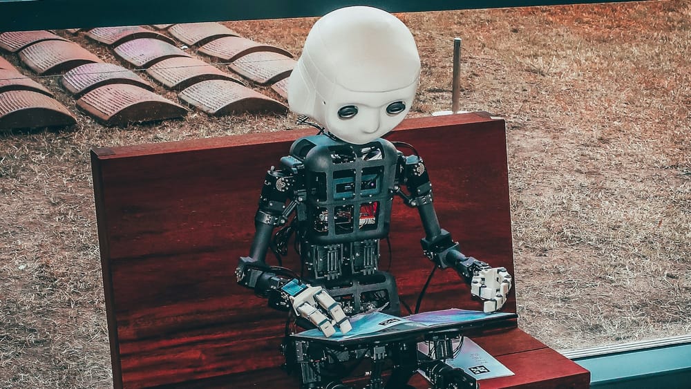 How AI Agents are Transforming the SaaS Industry post image