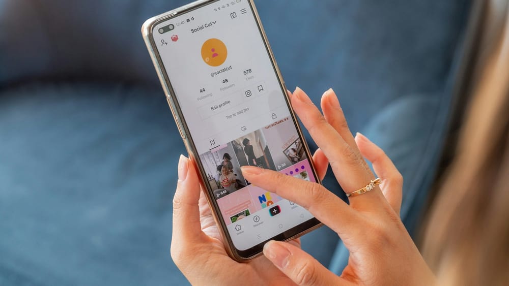 Your TikTok DMs are getting more social features post image