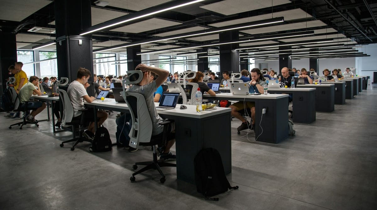 INFOGRAPHIC: 5 High-Paying Tech Jobs in 2024 Post feature image