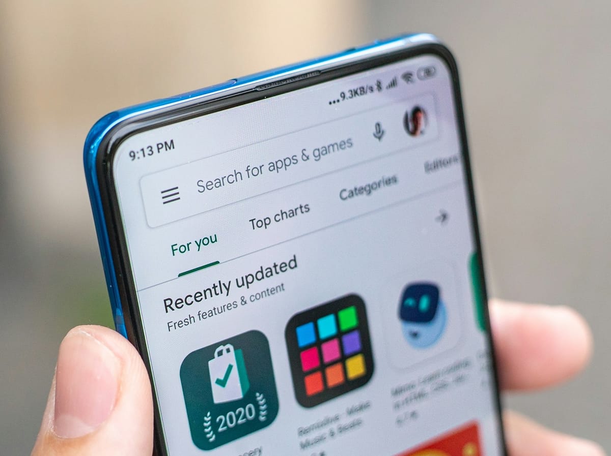 How to update multiple apps on your Play Store Post feature image