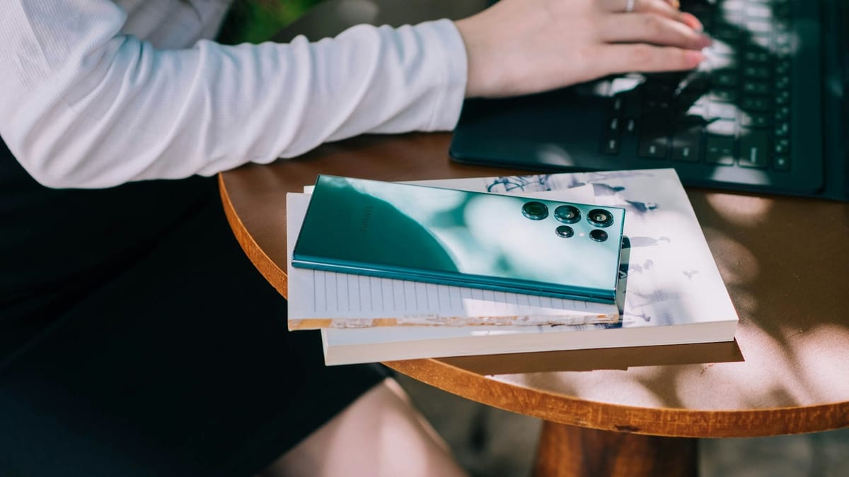 Samsung's One UI 7 beta is now available on some Galaxy devices Post feature image