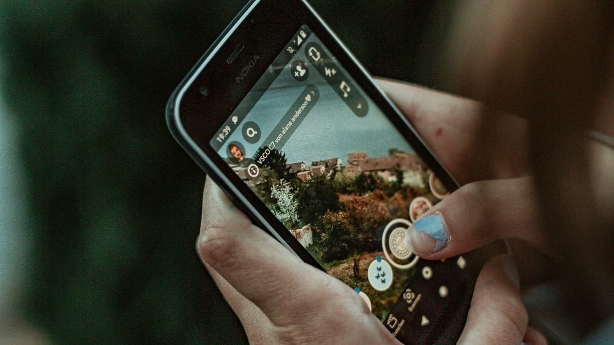 Snapchat Launches New AI-Powered Video Lenses Post feature image