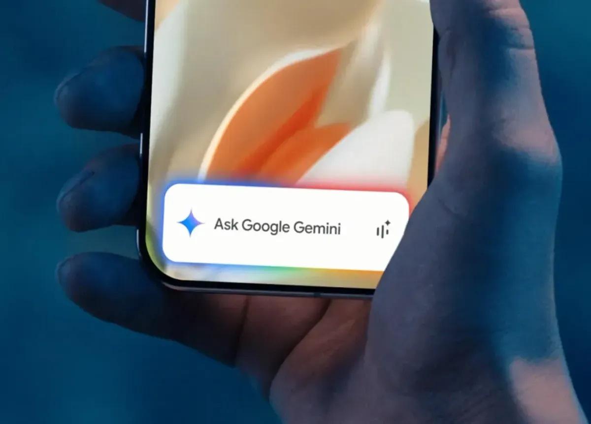 Pixel 9 and Galaxy S25 get Gemini Live’s new camera and screen-sharing features Post feature image