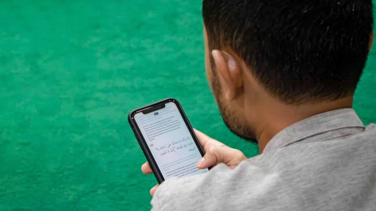 Substack adds web payment option to its iOS app Post feature image