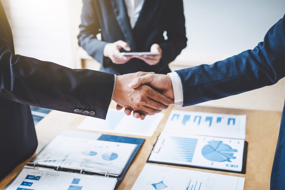 How to Choose the Right Business Checking Account for Your Tech Startup Post feature image