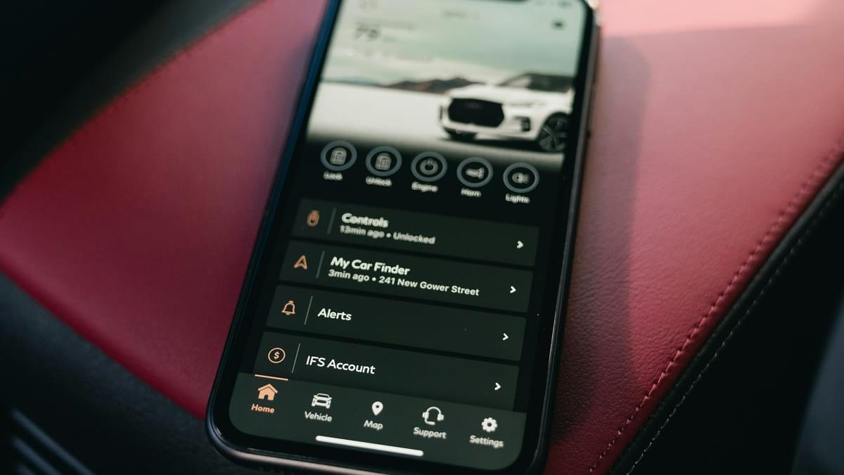 Real-Time Vehicle Tracking Solutions: Features and Advantages Post feature image