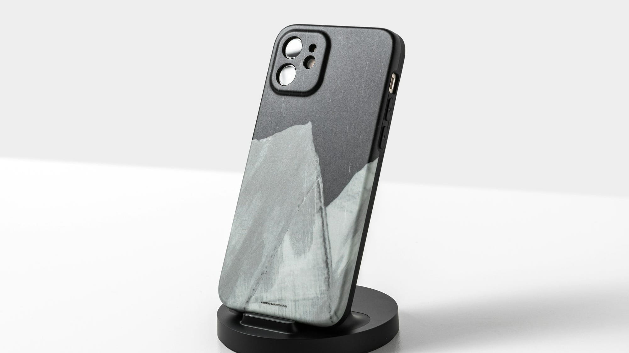 Must-Have 3D Printed Phone Stands & Holders: A Simple Guide to Printing Your Own Post image