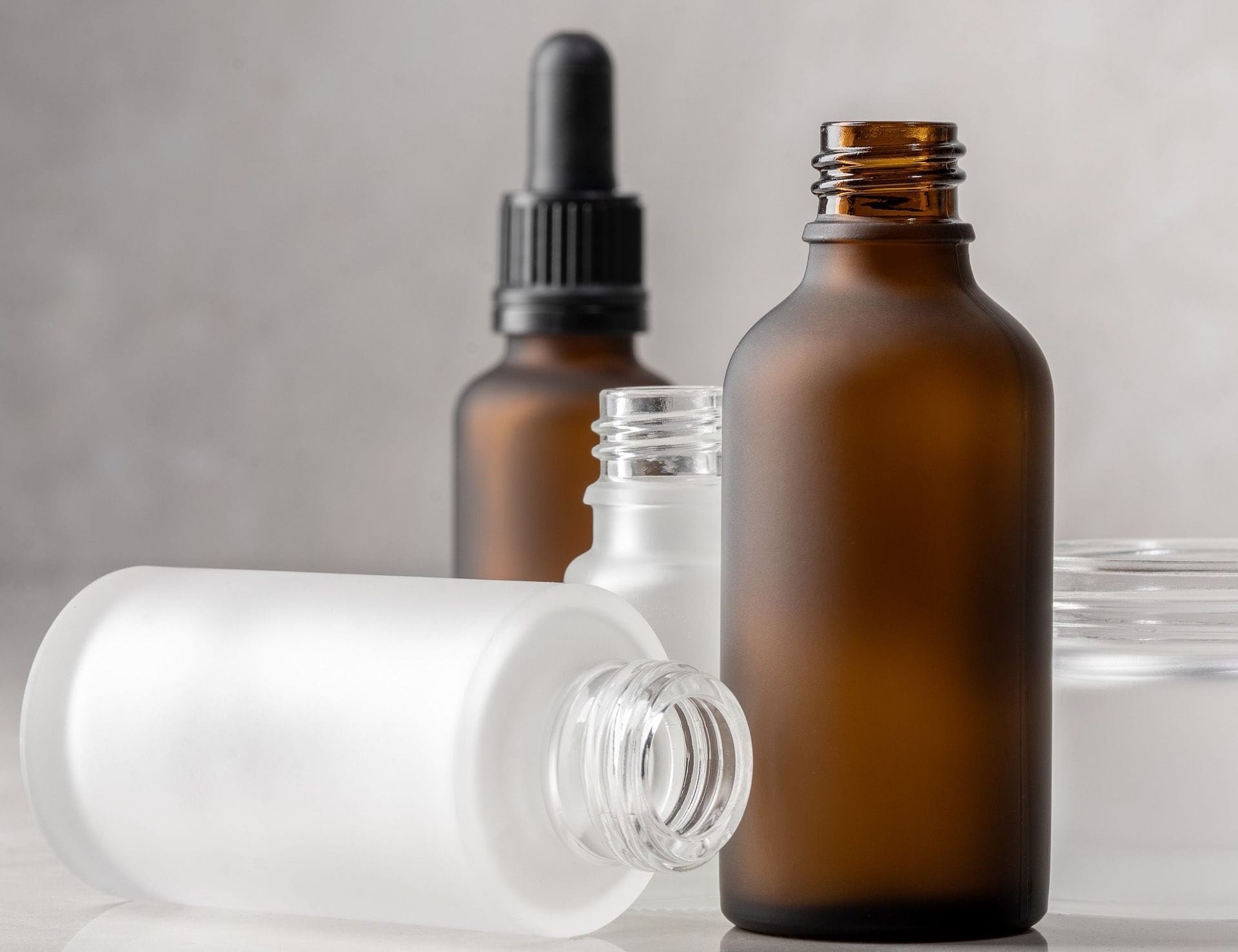 The Unique Charm of Frosted Glass Bottles Post image