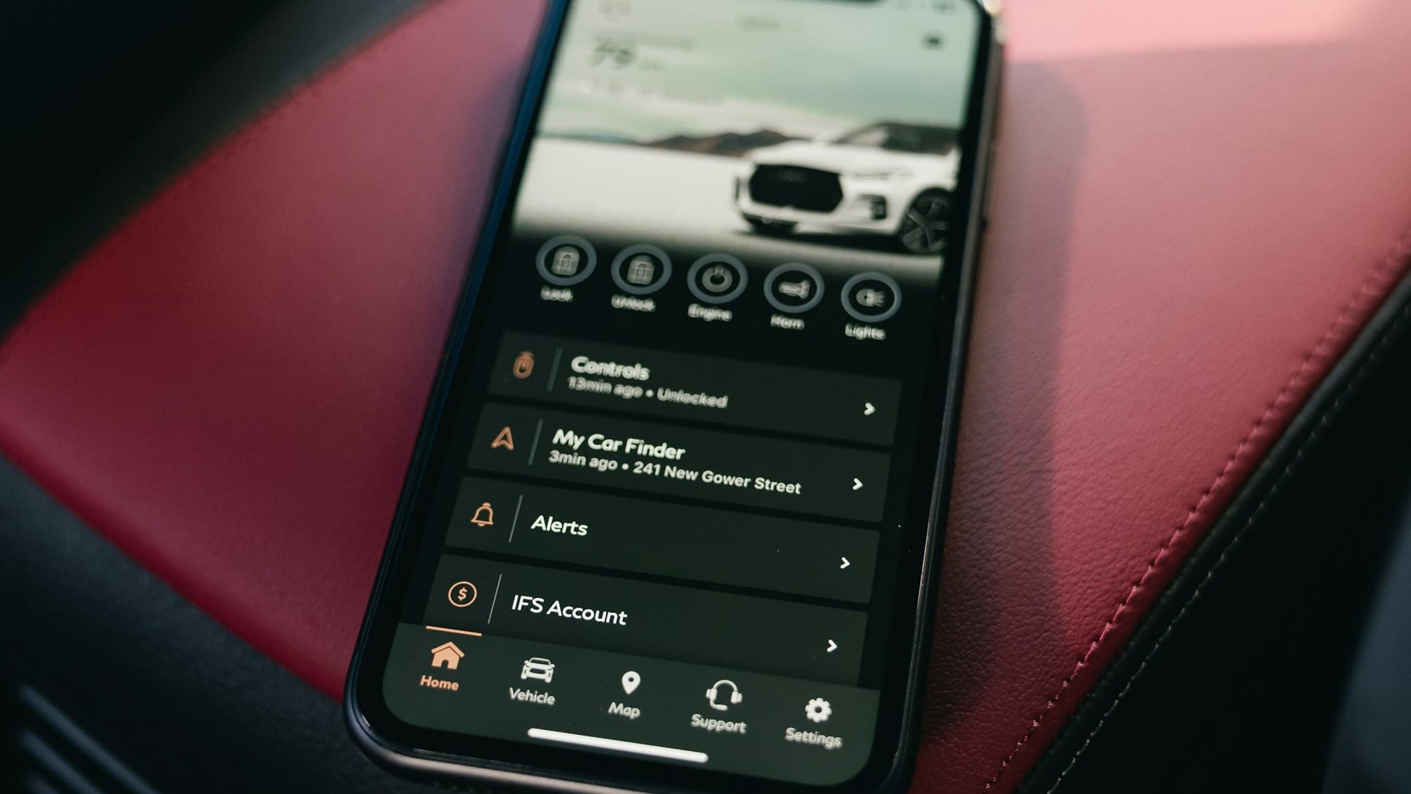 Real-Time Vehicle Tracking Solutions: Features and Advantages Post image