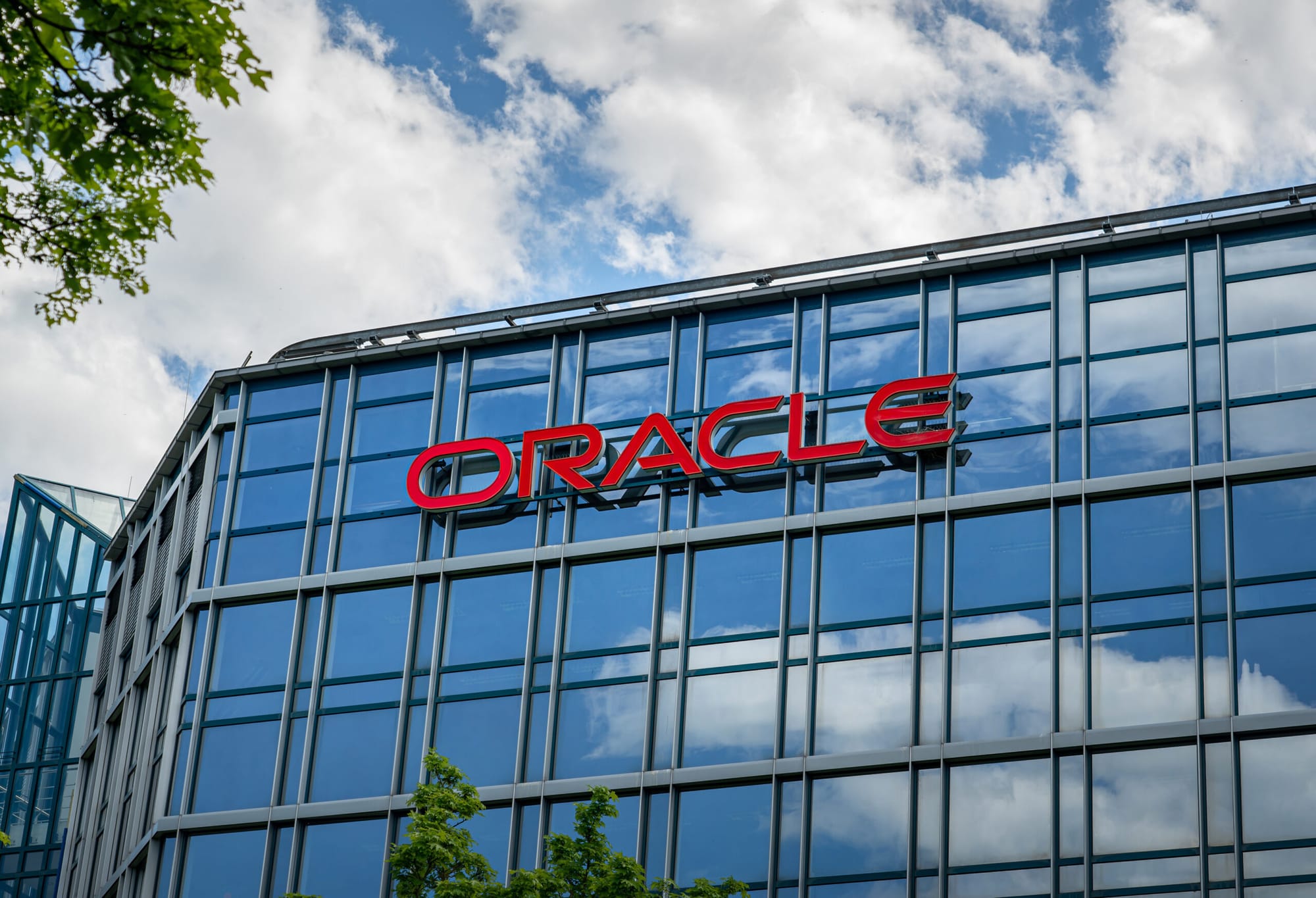 Oracle Reports Strongest Growth Since 2009 as AI Infrastructure Revenue Surges Post image