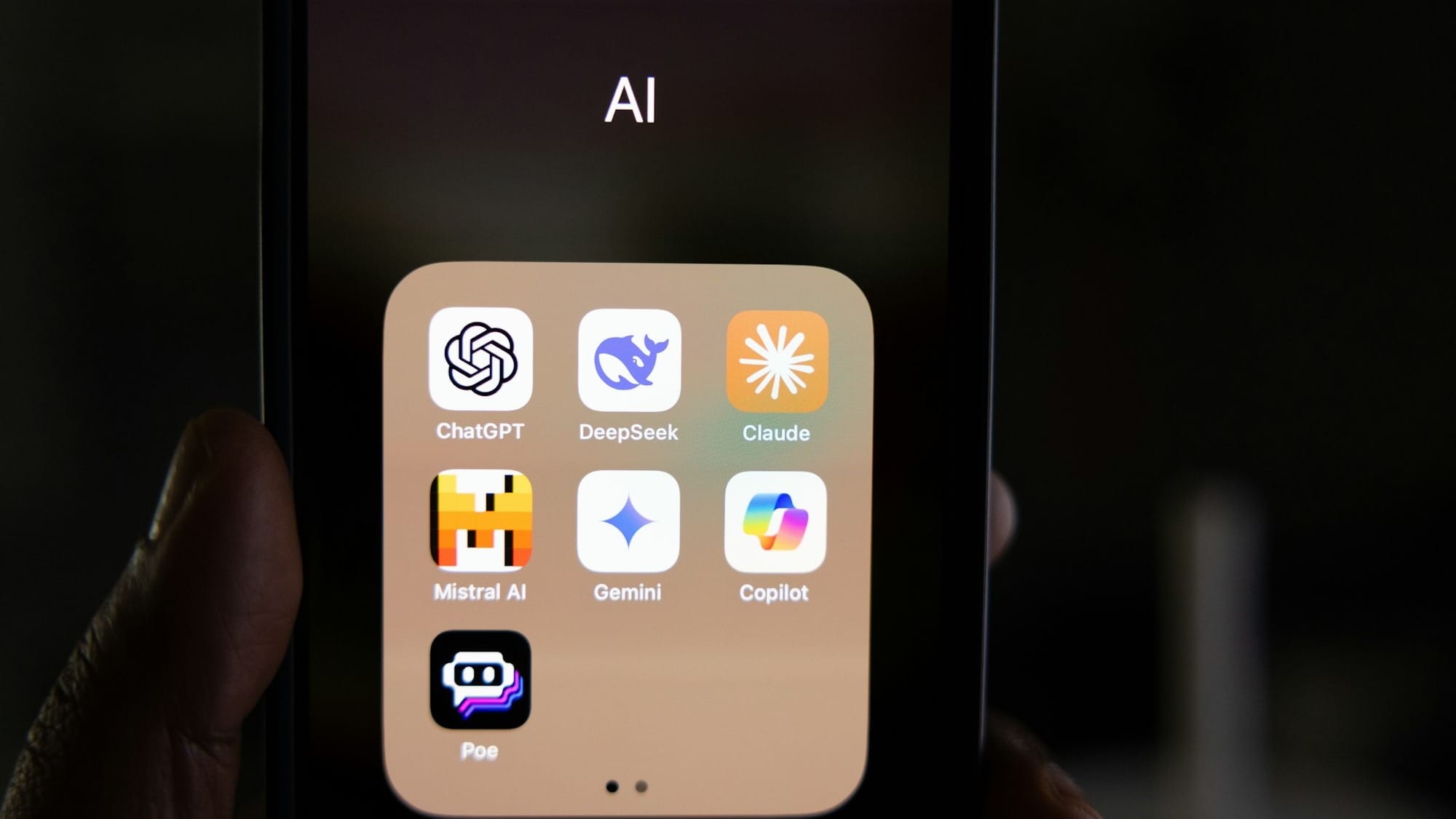 Why Are Americans Uninstalling ChatGPT? Inside Anthropic’s Claude Rise to No. 1 on the App Store Post image