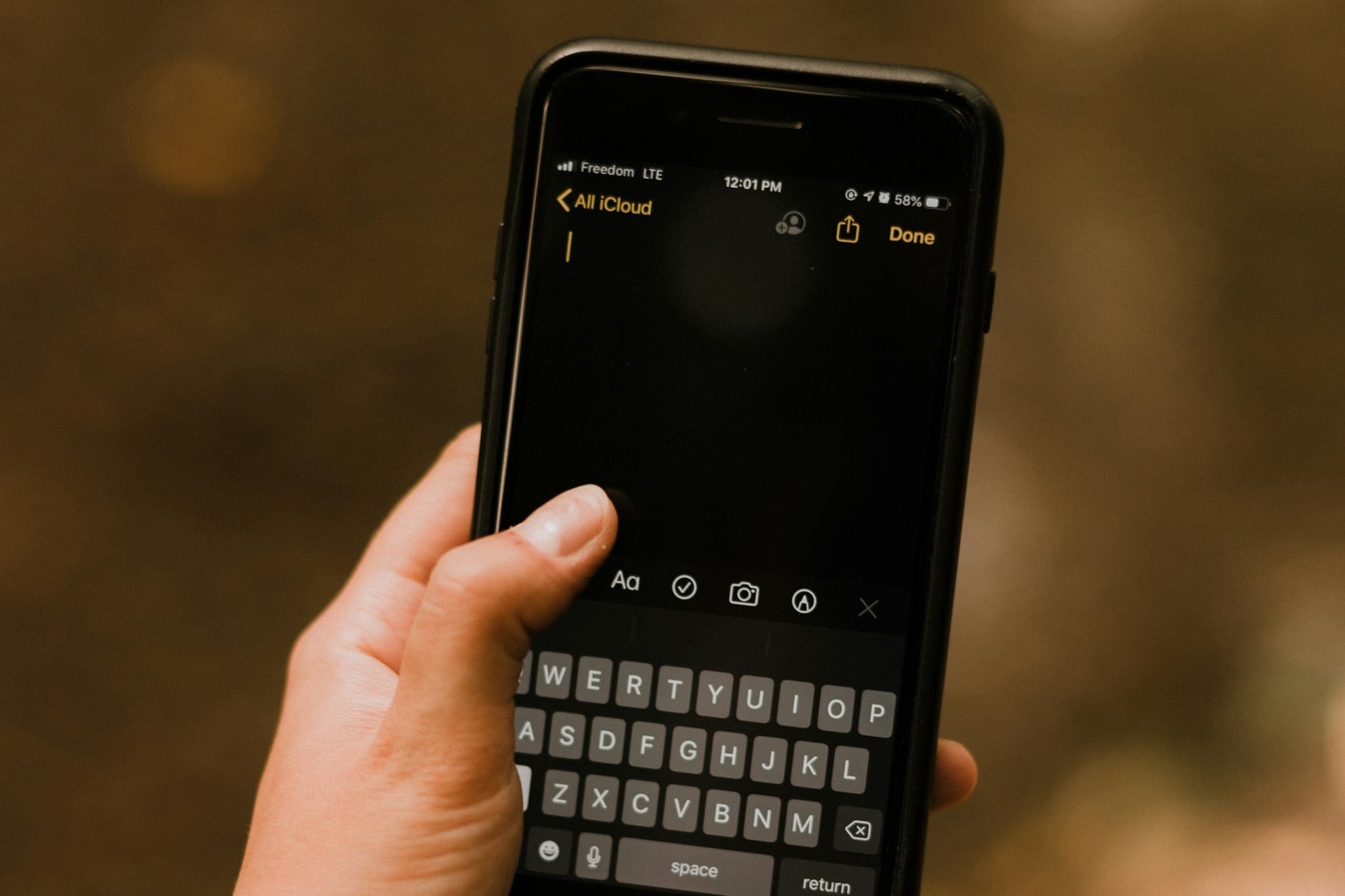 How to use iPhone's built-in document scanner in Notes app Post feature image