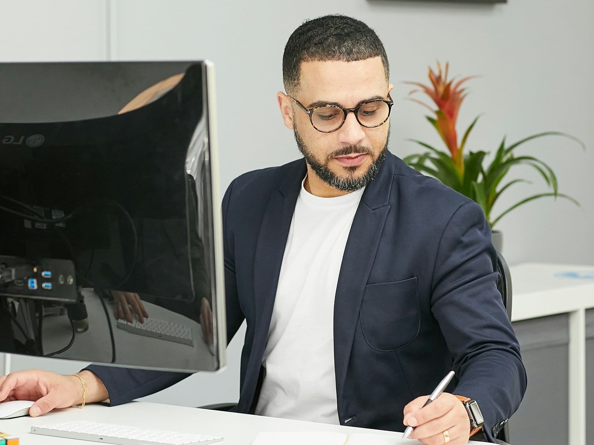 Week 13's Biggest Startup Funding Rounds in the Middle East and Africa, Led by NoTraffic, as Cybersecurity and AI Drew the Biggest Checks Post feature image