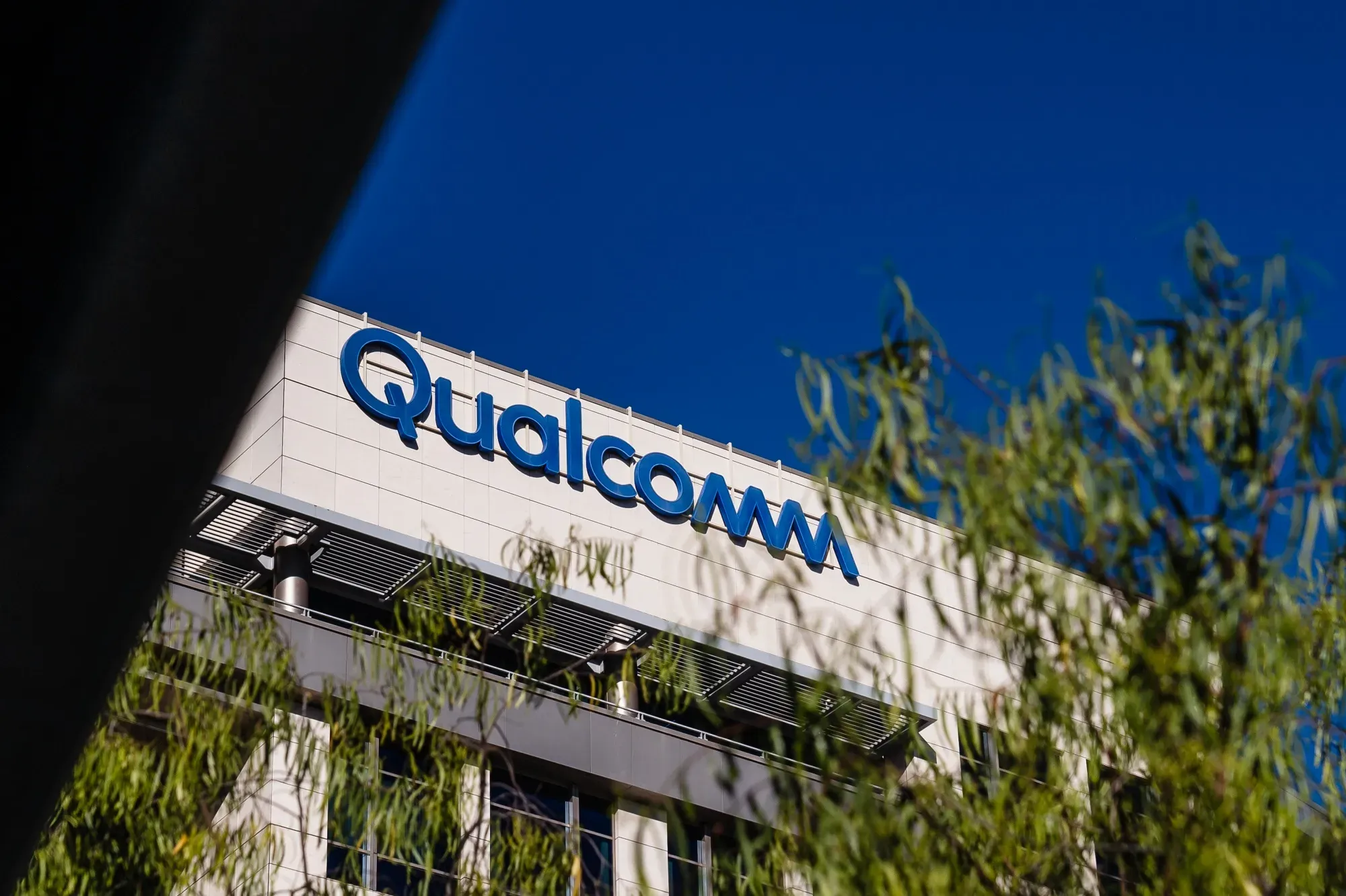 Why chip maker Qualcomm's stock fell despite a great quarter Post image