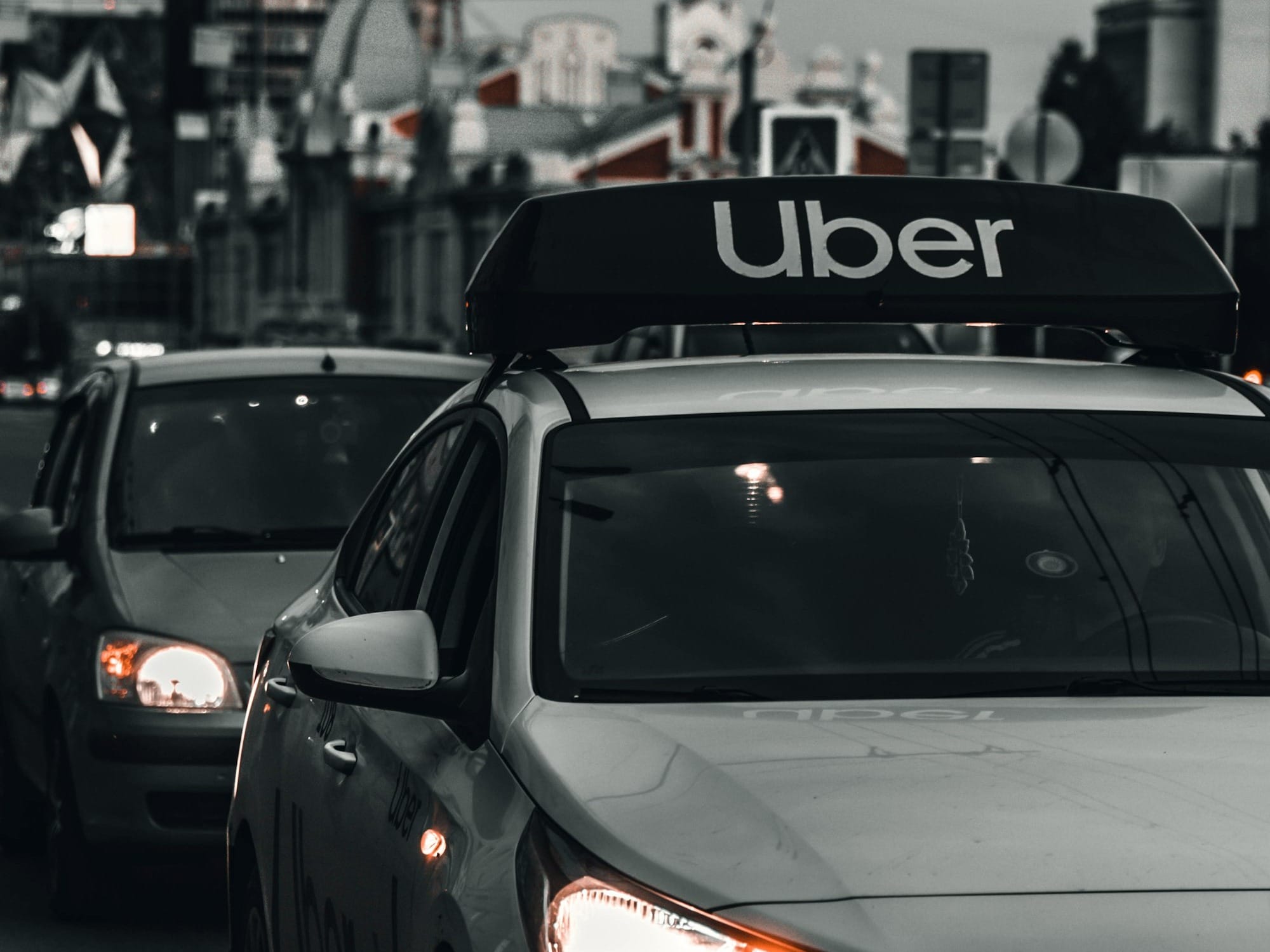 Uber Reportedly Eyes SpotHero Acquisition to Expand Its Urban Mobility Footprint Post image