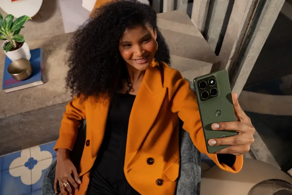 Motorola Edge 70 rolls out in India with an ultra-slim design and a surprisingly large battery post image